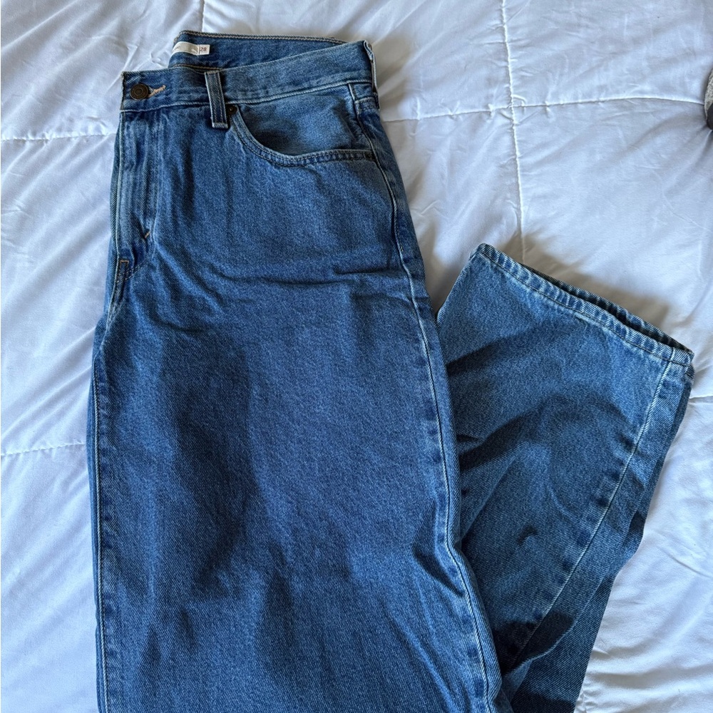 Signature by Levi Strauss Women's Baggy Dad Jeans in Classic Denim